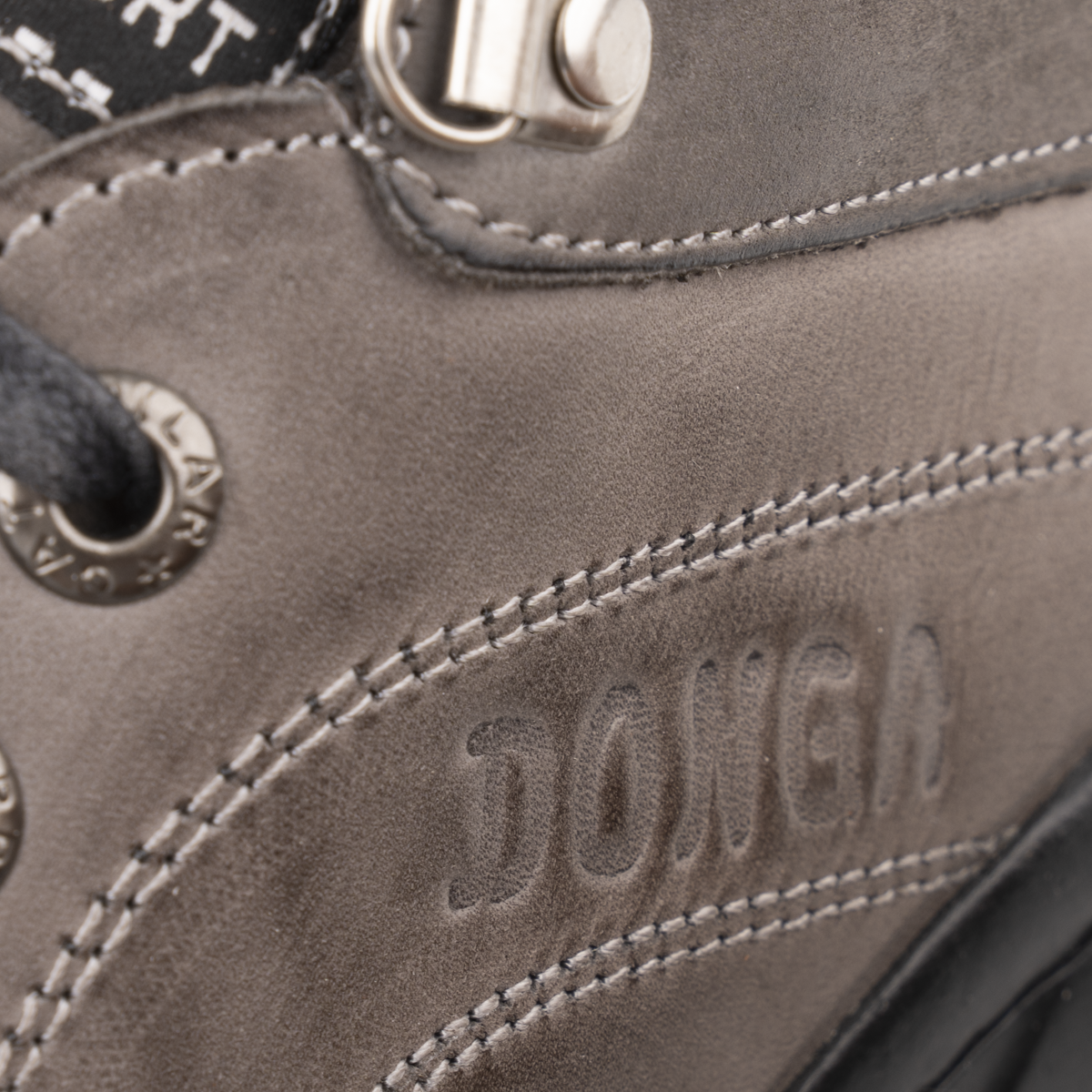 Donga Genuine Leather Shoes C1